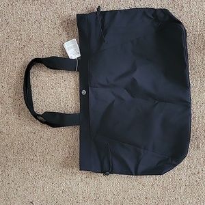 NWT Lululemon cinch shopper bag